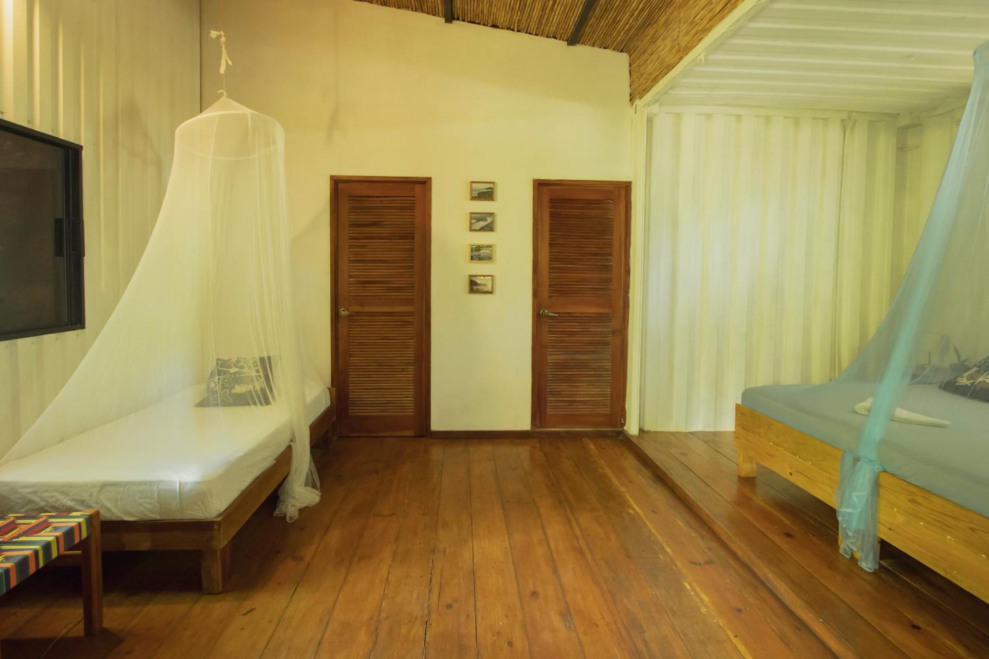 Mola Mola Surf Popoyo Bed & Breakfast Eksteriør bilde