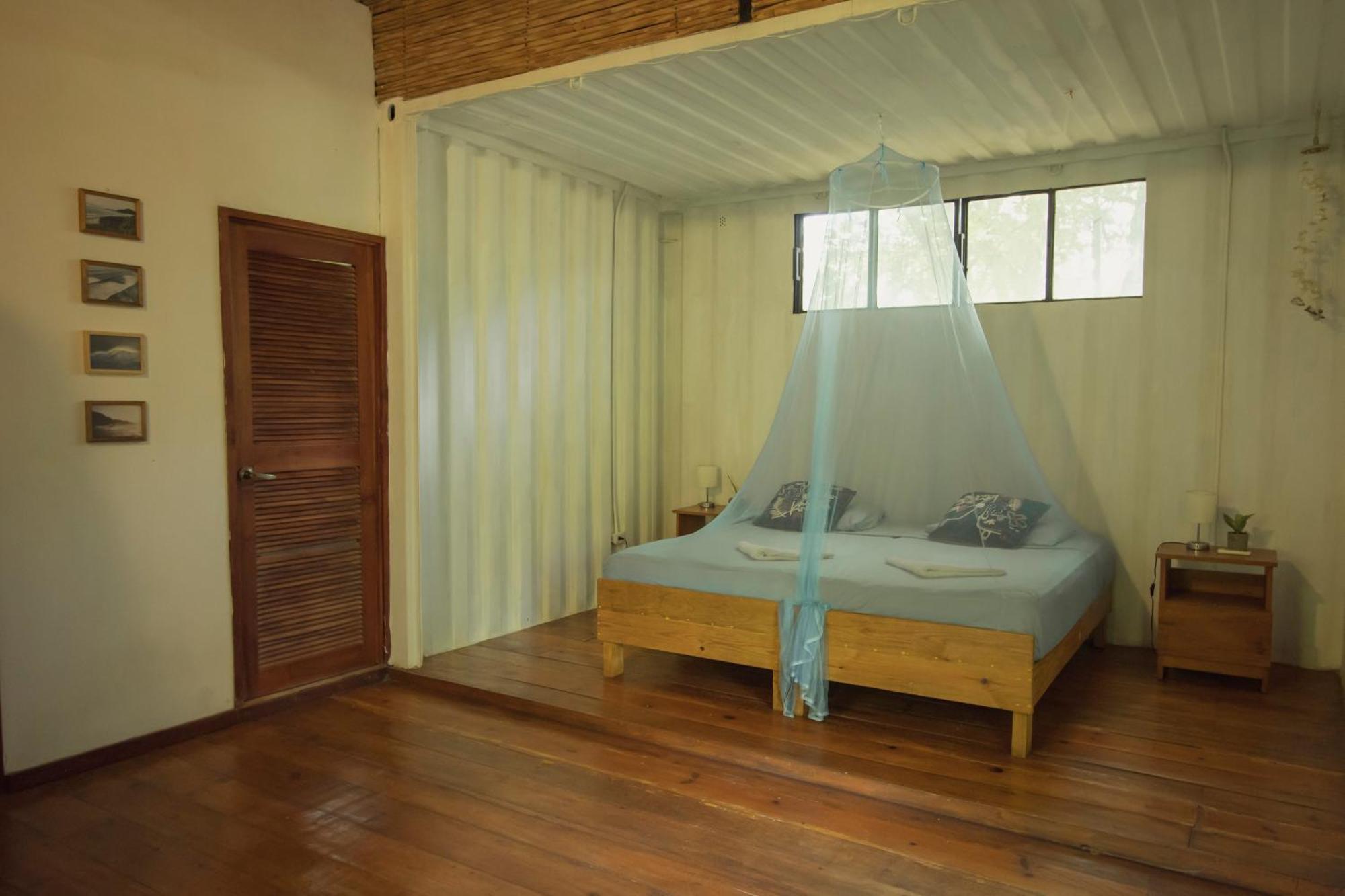Mola Mola Surf Popoyo Bed & Breakfast Eksteriør bilde