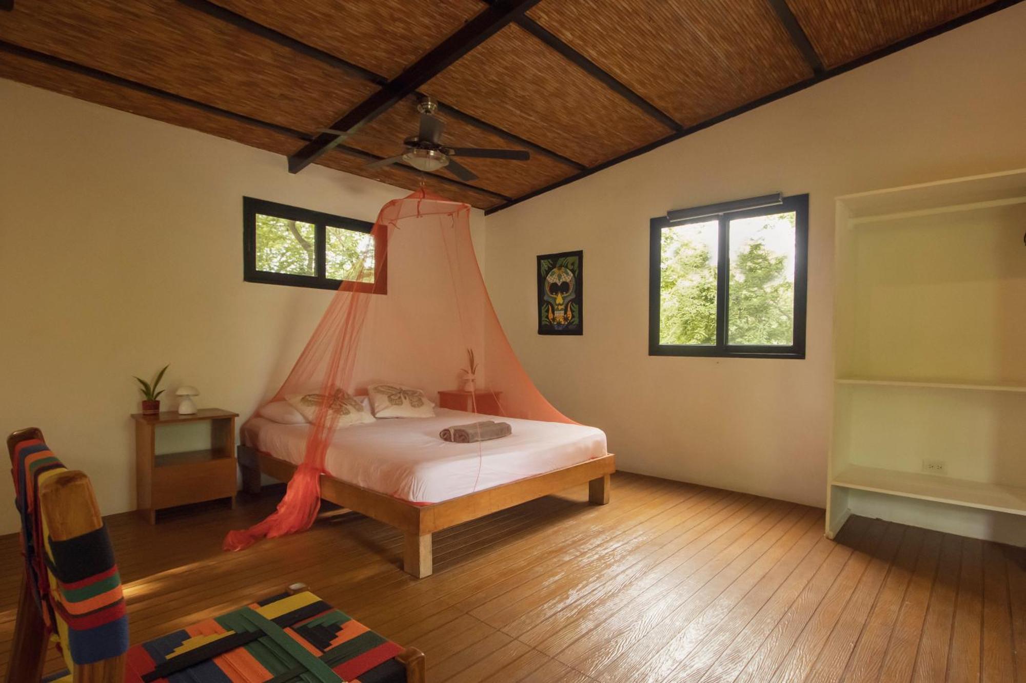 Mola Mola Surf Popoyo Bed & Breakfast Eksteriør bilde