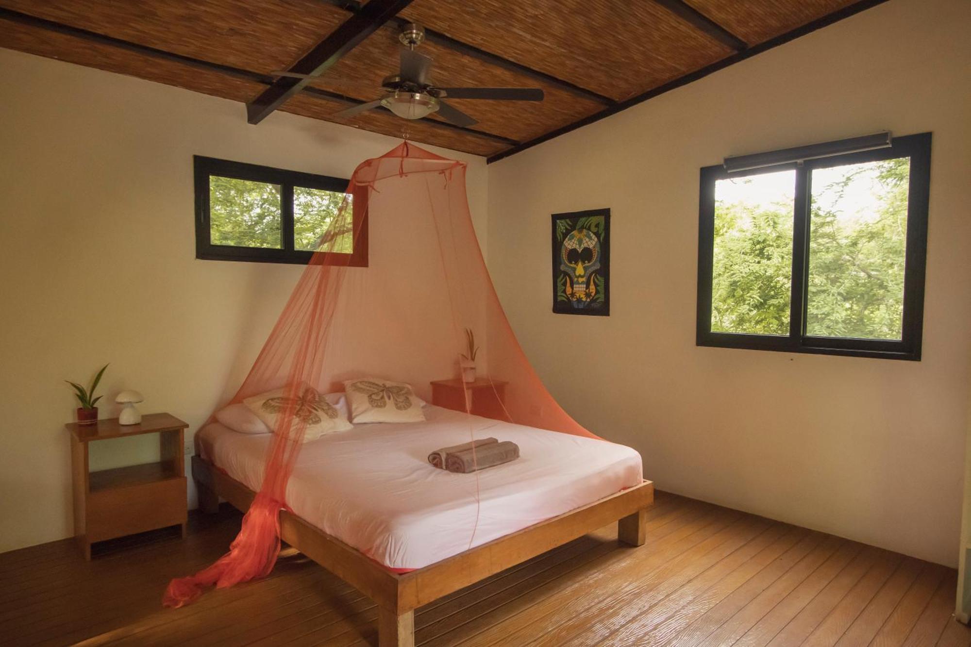 Mola Mola Surf Popoyo Bed & Breakfast Eksteriør bilde